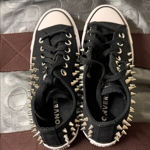 Womens Converse Chuck Taylor All Star Chrome Queen Low-Top Sneaker - Black